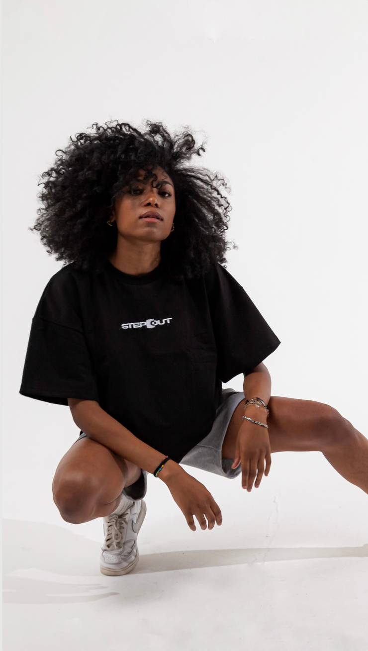 BLACK TEE