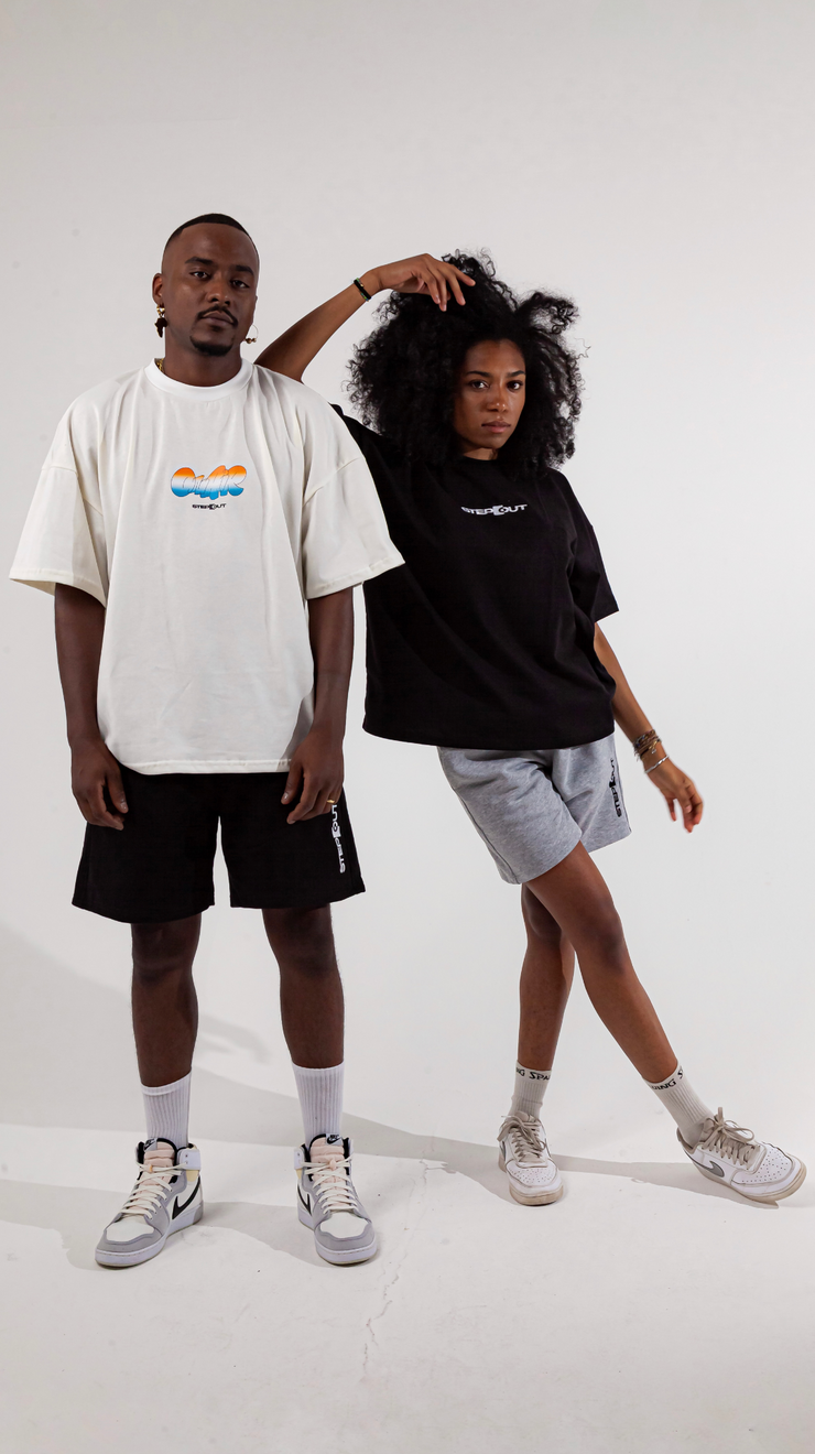 BLACK TEE